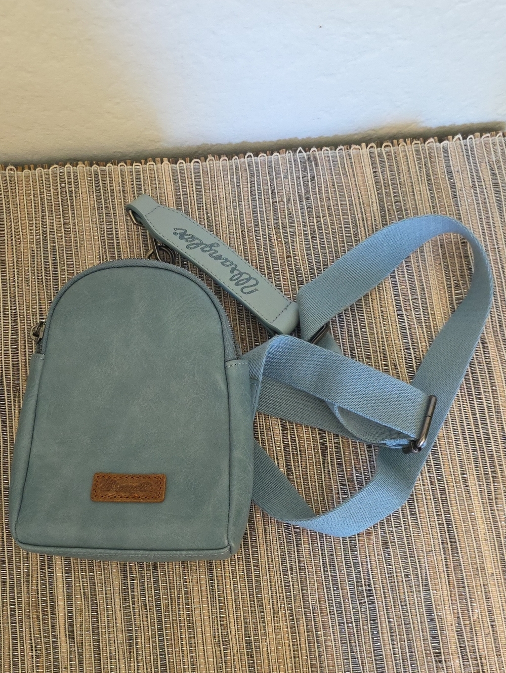 Wrangler Leather Crossbody Bag